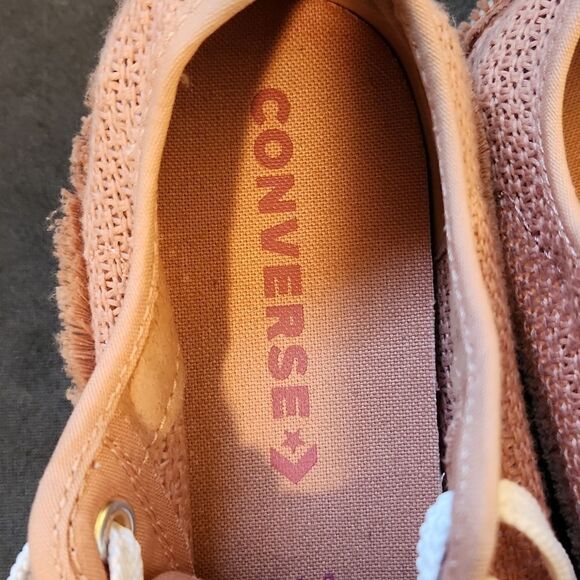 Converse Size 8 Sneakrts Women's Lace-Up Sneakers Espadrilles Frayed Excellent - Picture 7 of 10